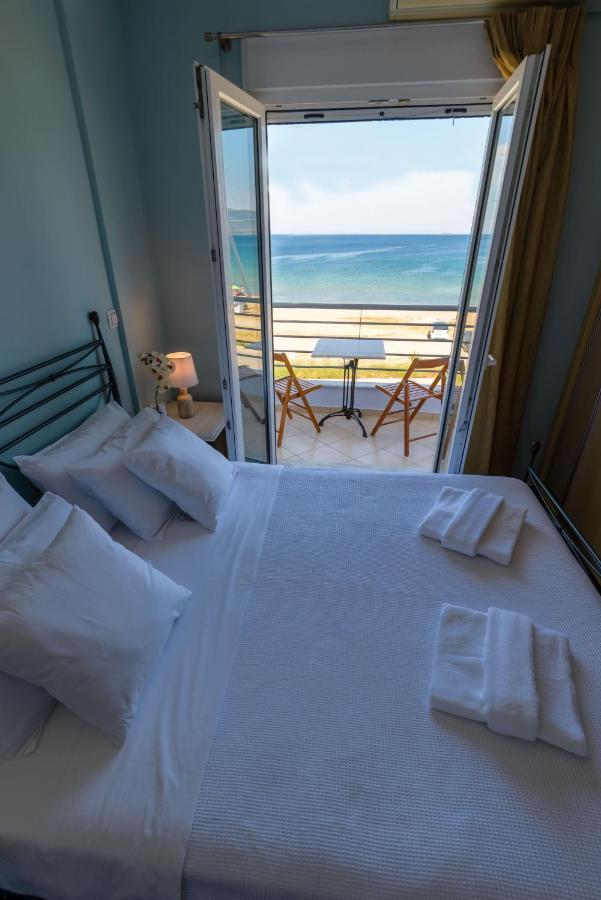 Lemoni Luxury Residence In Front Of The Sea Kechries Exteriör bild
